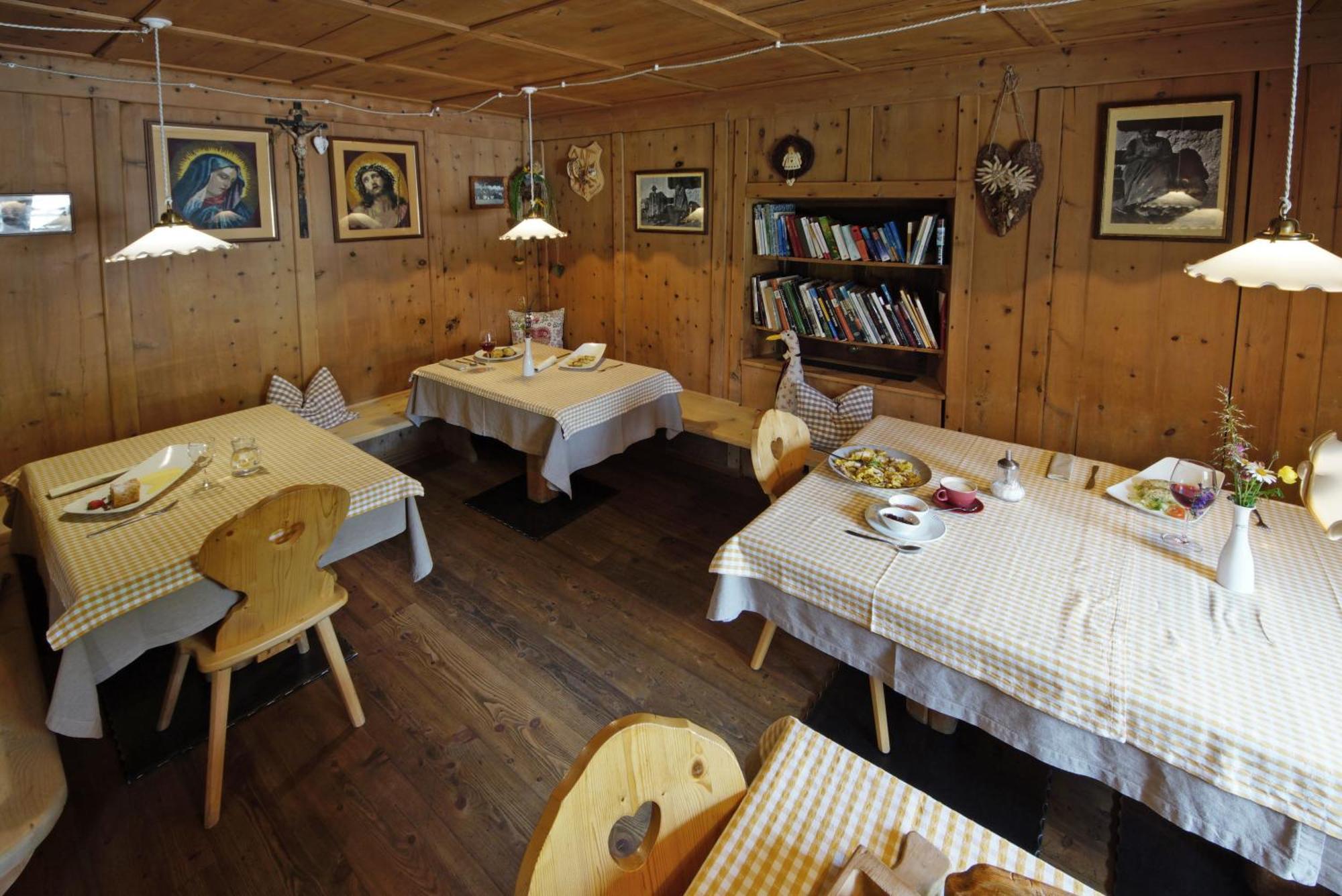 Agriturismo Luech De Vanc ซานมาร์ตีโน อิน บาร์เดีย ภายนอก รูปภาพ