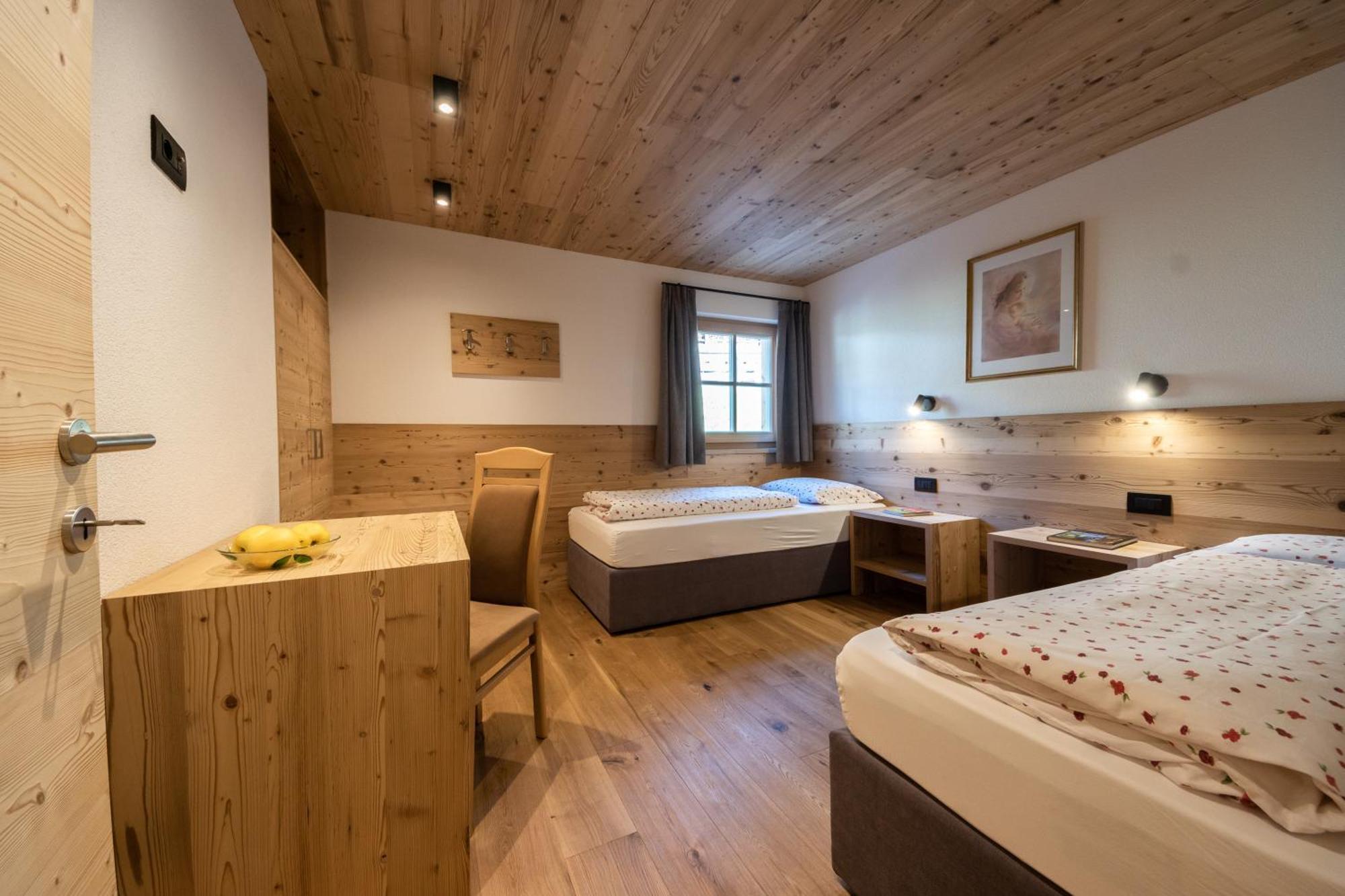 Agriturismo Luech De Vanc ซานมาร์ตีโน อิน บาร์เดีย ภายนอก รูปภาพ