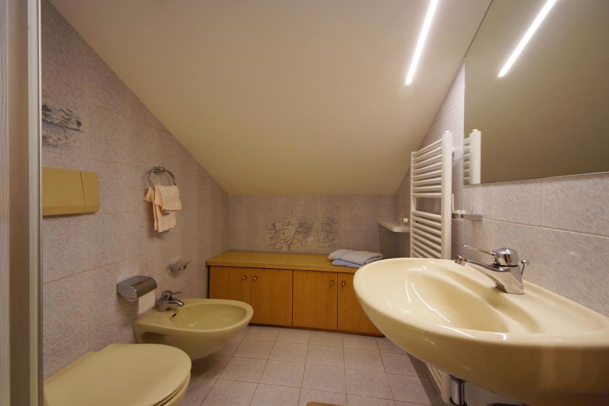 Agriturismo Luech De Vanc ซานมาร์ตีโน อิน บาร์เดีย ภายนอก รูปภาพ